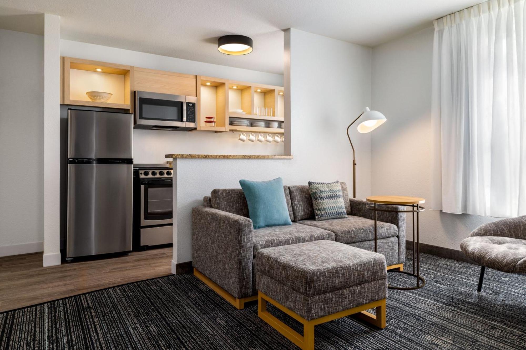Towneplace Suites By Marriott Fort Meade National Business Park Annapolis Junction Exterior photo